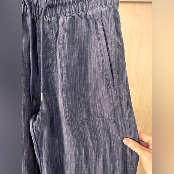 Athleta Cano Linen
Wide leg Pant - Picture 7 of 14